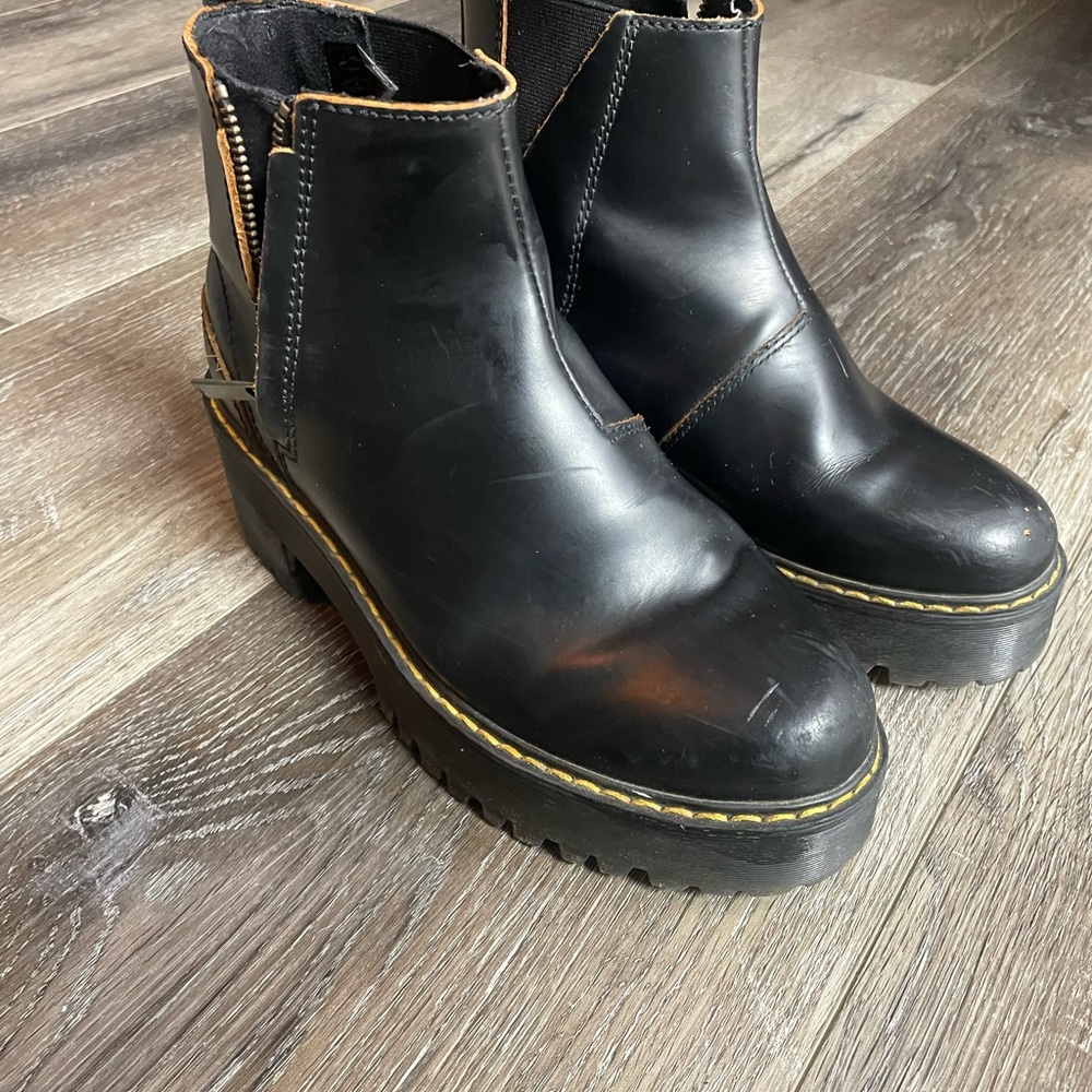 Dr. Martens Black Platform Chelsea Ankle Boots with Contrast Stitching - Women